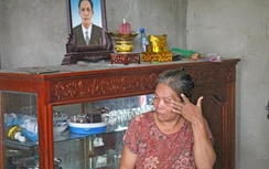 Con trai gặp nạn, cha mẹ già mất nơi nương tựa