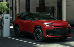 Toyota chỉ bán được 18 ô tô điện tại quê nhà trong tháng 8