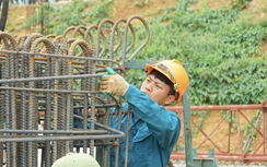 Khánh Hòa: Siết chặt an toàn lao động trong mùa mưa bão tại các công trình giao thông