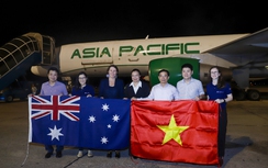 Thêm hàng viện trợ quốc tế chuyển về vùng lũ