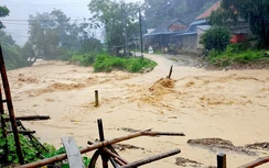 Bộ Xây dựng chỉ đạo khẩn ứng phó mưa lũ lớn ở miền Trung