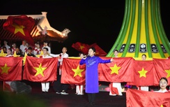 SHB đồng hành cùng chương trình nghệ thuật “Lời tri ân - Dòng sông hoa lửa” ở Quảng Trị