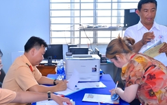 Cà Mau: Tổng rà soát, làm sạch dữ liệu giấy phép lái xe, số hóa hồ sơ đăng ký xe