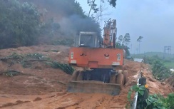 Dốc sức thông hàng chục điểm sạt lở trên đường Hồ Chí Minh
