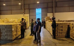Bắt tạm giam hai giám đốc sản xuất hàng triệu bình chữa cháy giả ở Phú Thọ