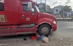 Gia Lai: Va chạm xe đầu kéo trên QL1, người phụ nữ đi xe lăn tử vong thương tâm