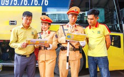 Hà Nội: Tuyên truyền, ký cam kết bảo đảm an toàn vận tải cho tài xế xe khách liên tỉnh