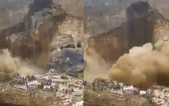 Khoảnh khắc sập cầu tại mỏ đồng ở Congo, ít nhất 32 người thiệt mạng