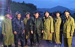 Phó Thủ tướng Hồ Quốc Dũng: Thông đèo sạt lở nhưng không nôn nóng, phải bảo đảm an toàn