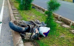 Khánh Hòa: Xe máy gãy làm đôi sau va chạm, một người tử vong tại chỗ