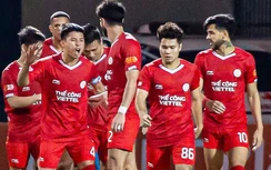 V-League: Đinh Viết Tú lập siêu phẩm giúp Thể Công Viettel vượt qua Thanh Hóa