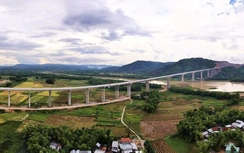 Nhà thầu lớn chờ thời tiết thuận lợi, bứt tốc về đích sớm trên cao tốc Quy Nhơn-Chí Thạnh