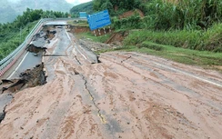 19 điểm trên quốc lộ bị chia cắt, ngành Xây dựng căng mình ứng phó mưa lũ