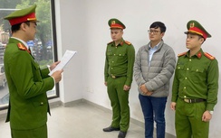 Hà Nội: Khởi tố hai trưởng ban và 12 người tranh chấp nơi đỗ xe ô tô trong chung cư