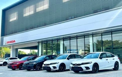 Hàng loạt mẫu ô tô giảm giá, đua doanh số