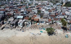 Gia Lai: Bình an trở về từ khu sơ tán sau bão số 13, nhưng nhà chẳng còn