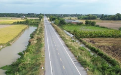 Đường Hồ Chí Minh qua Tây Ninh đang thiếu trầm trọng vật liệu đá