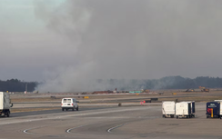 Máy bay United Airlines phải quay đầu vì hỏng động cơ 