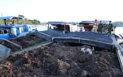 An Giang: Phát hiện 7 phương tiện thủy vận chuyển khoáng sản không hóa đơn