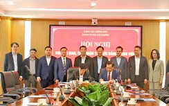 Đảng ủy Bộ Xây dựng tiếp nhận hai đảng bộ tổng công ty VICEM và HUD