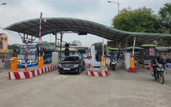 Bến xe khách Thái Nguyên tiên phong thu phí không dừng