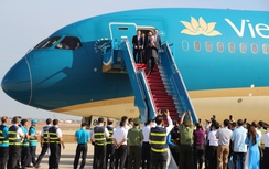 Ba máy bay của ba hãng hàng không đầu tiên đáp xuống sân bay Long Thành