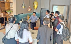 Nên vay mua nhà hay tiếp tục đi thuê?