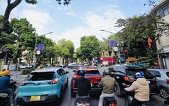 Hà Nội: Camera AI tạo “làn sóng xanh”, xe lưu thông thông suốt, dừng chờ đèn đỏ ngắn hơn