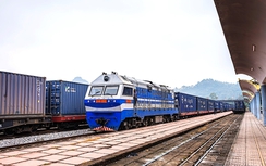Hàng hóa qua cửa khẩu đường sắt Việt - Trung tăng trưởng vượt bậc