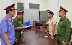 Bắt giam giám đốc đang tại ngoại vẫn chỉ đạo thuộc cấp khai thác cát trái phép