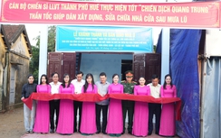 Bàn giao căn nhà đầu tiên trong “Chiến dịch Quang Trung” tại Huế