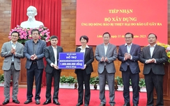 Bộ Xây dựng trao một tỷ đồng ủng hộ đồng bào vùng lũ Lâm Đồng