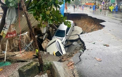 Đà Nẵng chỉ đạo khẩn sau vụ hai ô tô rơi xuống hố tử thần