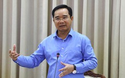 Tân chủ tịch TP.HCM yêu cầu tháo gỡ khó khăn để tăng trưởng đạt mức 2 con số