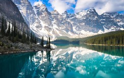 Vẻ hoang sơ, huyền ảo của vườn quốc gia Banff, Canada