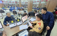 CSGT giải quyết kịp thời hàng trăm hồ sơ w88 mobile đổi GPLX sau gần 1 tuần
