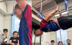 Xác minh, xử lý người đàn ông đu xà trên metro số 1