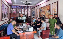 Khởi tố một người tự ý khai thác cát, sỏi ở lòng sông để bán
