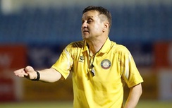Thua 4 trận liên tiếp, HLV châu Âu xin từ chức ở đội bóng V-League