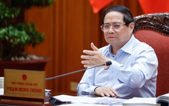Thủ tướng chỉ rõ 2 khả năng khi buôn lậu, làm hàng trăm tấn hàng giả mà không ai biết