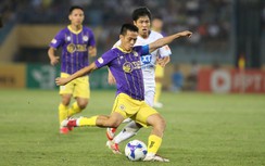 Thua muối mặt ở “chung kết sớm”, Hà Nội FC nguy cơ vỡ mộng vô địch V-League