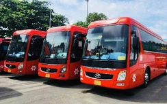 Triển khai 32 xe đưa đón 1.400 cán bộ Bình Phước qua lại Đồng Nai cuối và đầu tuần