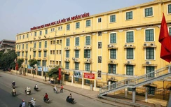 Hai trường đại học bổ sung lại tổ hợp C00 sau khi Bộ Giáo dục và Đào tạo "tuýt còi"