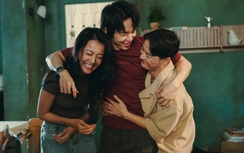 Vì sao phim kinh dị 18+ "Dưới đáy hồ" dẫn đầu doanh thu phòng vé?