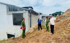 Lào Cai: Rà từng mét đất, giữ bình yên mùa mưa lũ