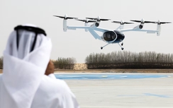 Thử nghiệm taxi bay đầu tiên tại Dubai