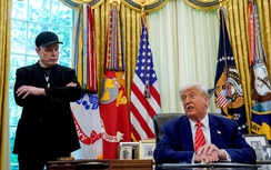 Mâu thuẫn với tỷ phú Musk, Tổng thống Trump dọa cắt hỗ trợ cho Tesla và SpaceX