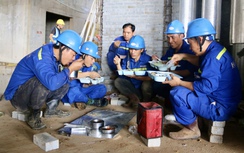 Những bữa cơm, giấc ngủ vội giữa đại công trường sân bay Long Thành
