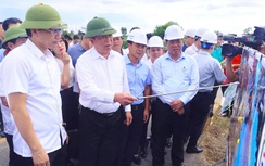 Toàn cảnh giao thông 27/7: Bộ trưởng Trần Hồng Minh kiểm tra dự án đường sắt 8,3 tỷ USD