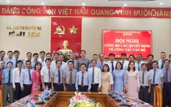 Sở Xây dựng Quảng Ngãi có bao nhiêu phòng chuyên môn sau sáp nhập?